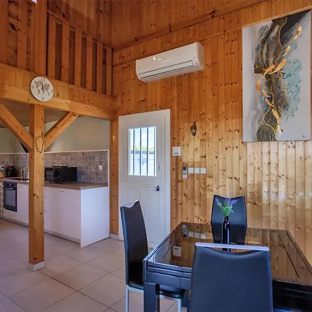 Stella Baggia - Maison Avec Jacuzzi Proche De La Villa