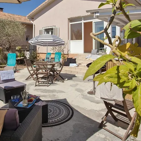 Stella Baggia - Jacuzzi - Proche De La Villa